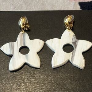 OSCAR de LA RENTA AUTHENTIC VINTAGE DANGLE FLOWER /STAR EARRINGS SIGNED MADE USA